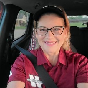 Meet your Posher, Angie
